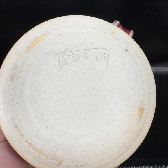 Vintage 2004 Hand Made Studio Art Pottery Large Coffee Mug Cup Artist Signed Mug - Picture 6 of 10